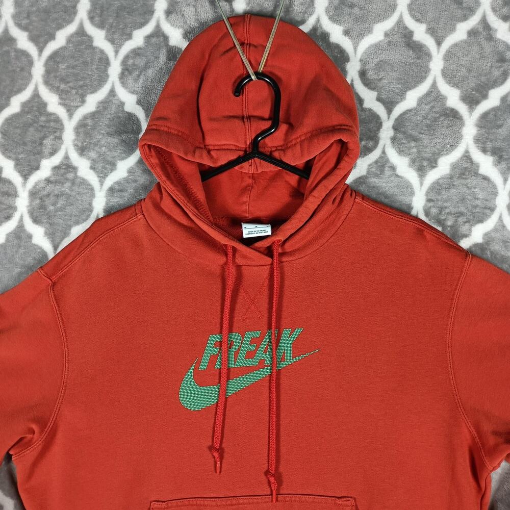 Nike Freak Hoodie Men Size Medium Orange Green Red Giannis Logo Kangaroo Pocket
